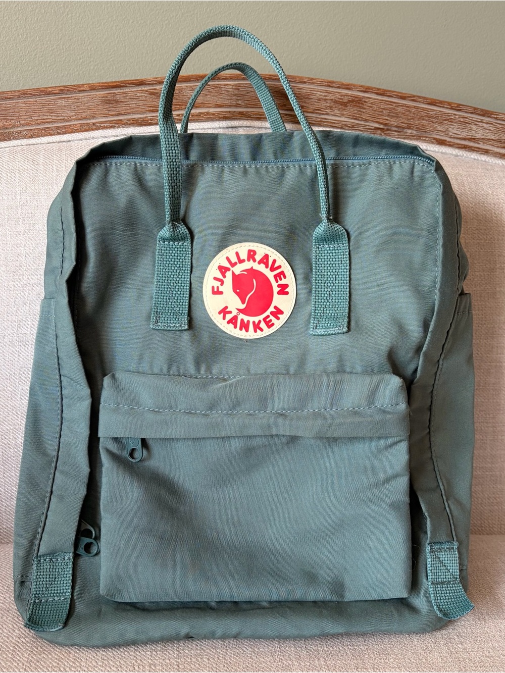 Fjallraven Kanken Original Classic Backpack Frost Green